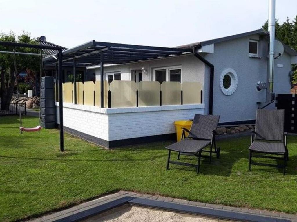 Serene Bungalow In Neubukow With Garden Kültér fotó