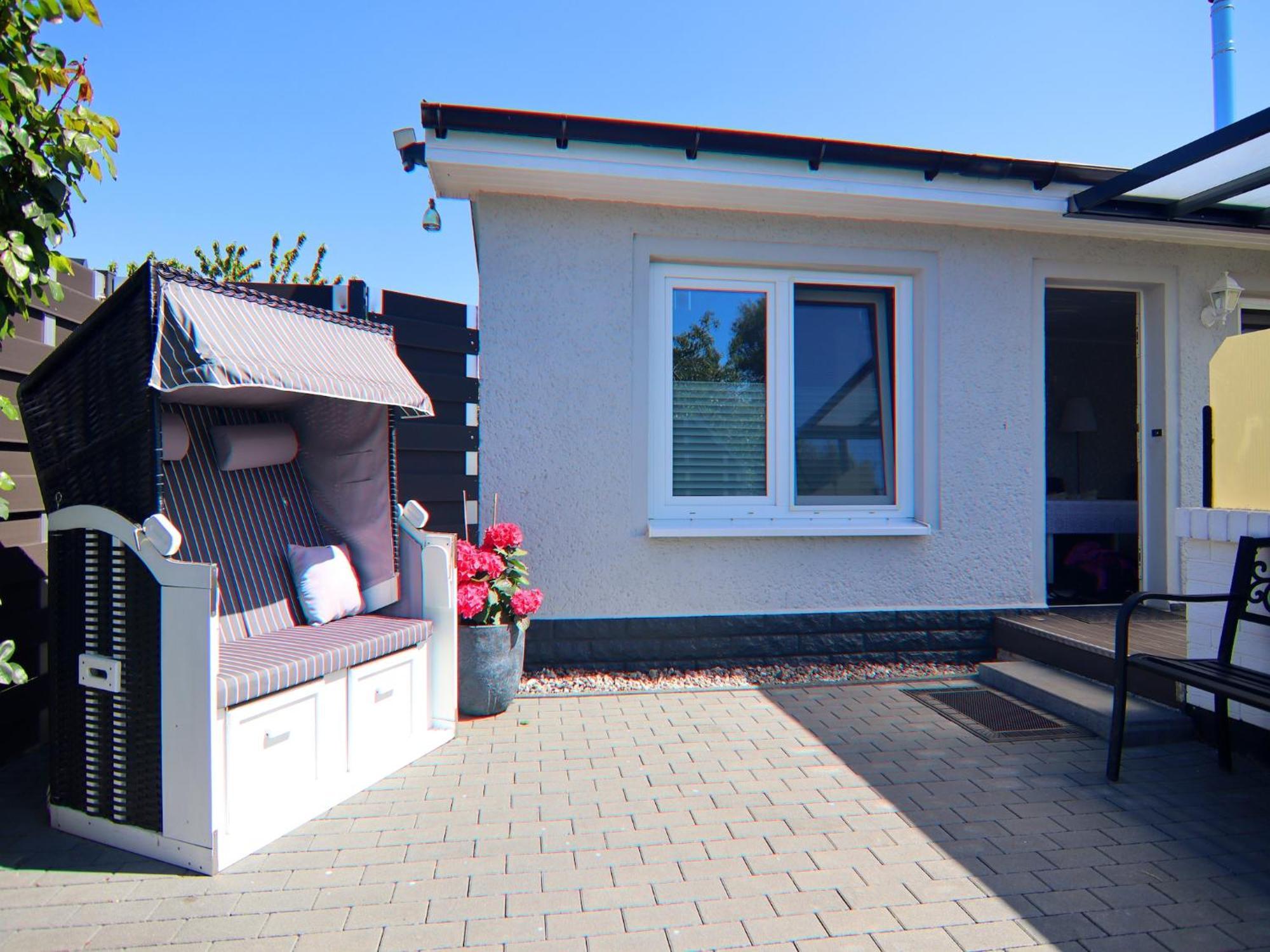 Serene Bungalow In Neubukow With Garden Kültér fotó
